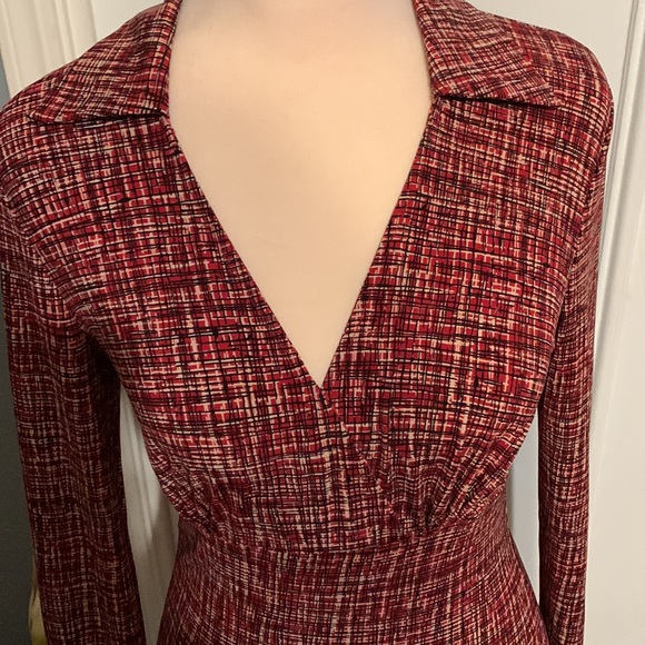 BCBG MAXAZRIA KNIT TOP - Picture 2 of 4